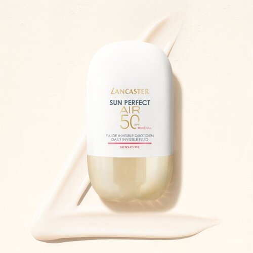 Lancaster Sun Perfect Air 50 Sensitive Mineral ultra lahki za&amp;scaron;čitni fluid za občutljivo kožo, nagnjeno k rdečici SPF 50 40 ml Slike