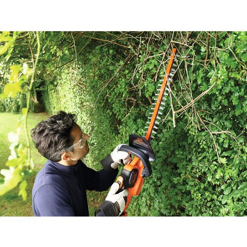 Black & Decker AKU ŠKARJE ZA ŽIVO MEJO 36V 1 x 2.5Ah Li-ion55 CM DOLŽINA REZILA Black&Decker GTC365525PC Cene