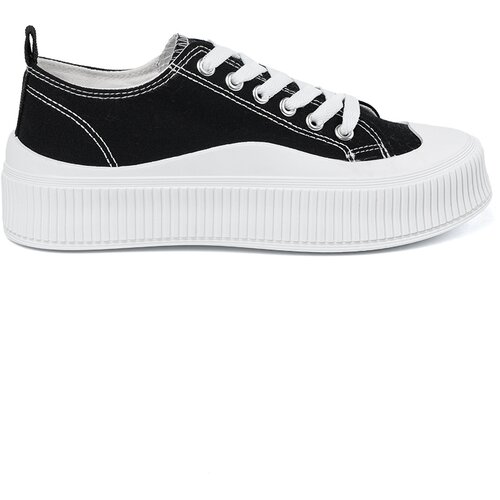 Shelvt Black and white sneakers with a thick sole Cijene
