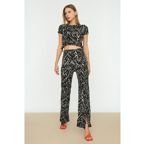 Trendyol Multicolored Slit Printed Knitted Trousers Cene