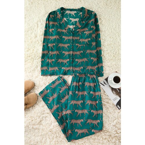 Trendyol Curve Emerald Green Shirt Collar Tiger Patterned Woven Pajama Set Slike