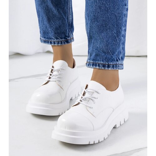 Gemre White low shoes with tractor sole Henty Cijene