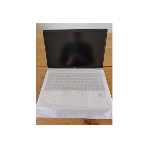 HP probook 640 G8 (silver) fhd ips, intel i5-1145G7, 16GB, 256GB ssd, win 10 pro renew Slike