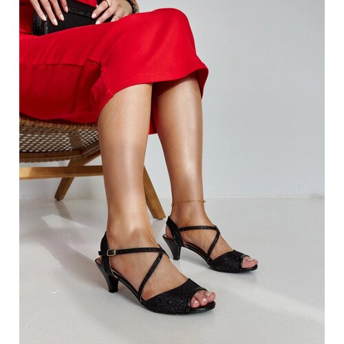 Gemre Black glossy high-heeled sandals Tomica Slike