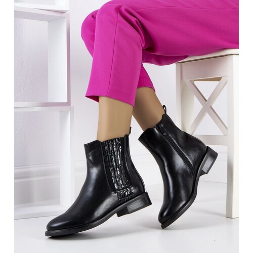 Gemre Black ankle boots Rotherham Slike