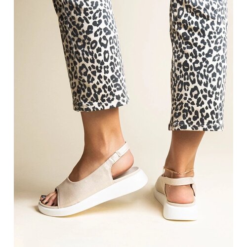 D/CEO Black sandals on a block heel Millo Cene