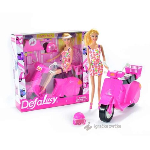 Defa Lucy barbika na motoru - na vespi Cene