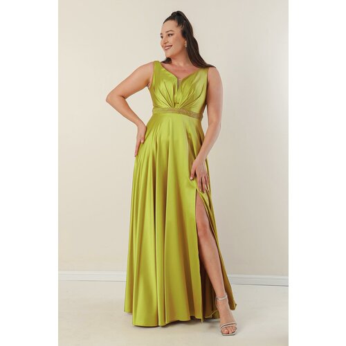 By Saygı V-Neck Plus Size Satin Dress with Thick Straps and Beaded Lined Waist Cene