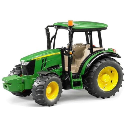 Bruder traktor John Deere 5115M 02106 Cene