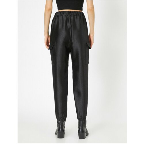 Koton Women's Black Pocket Detailed Trousers Cene