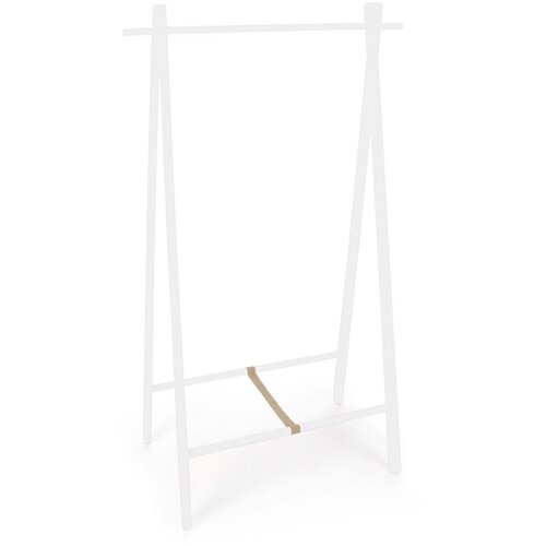 YES EVERYDAY Belo stojalo za oblačila iz masivne breze 91x151x50 cm Daiki &ndash; Cene