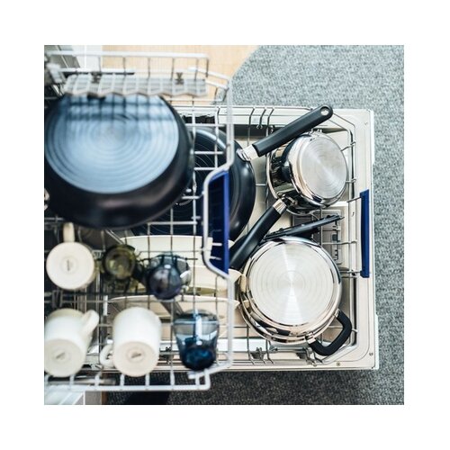 Fiskars kozica s pokrovom 1026576 1,5L Slike