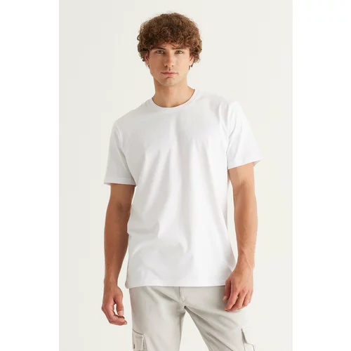 ALTINYILDIZ CLASSICS Men's White 360-Degree Flexibility Stretching in All Directions, Slim Fit Slim Fit Crewneck T-Shirt.