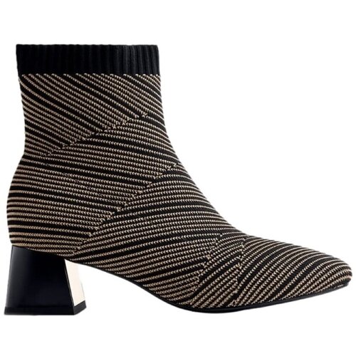 Gioseppo &amp;Scaron;kornji Snover - Black Črna Slike