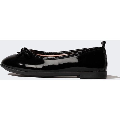 Defacto girls flat sole faux leather black patent leather ballerina shoes Slike