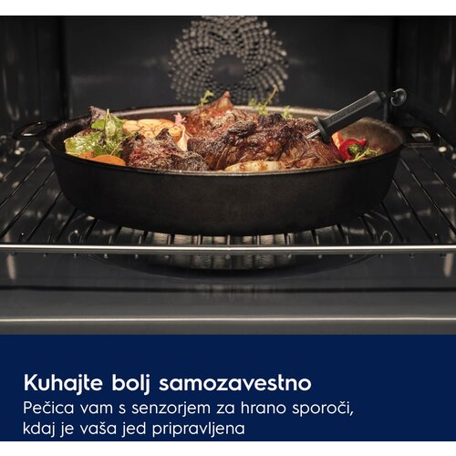 Electrolux kompaktna pečica z integrirano funkcijo mikrovalovov KVLBE09H Slike