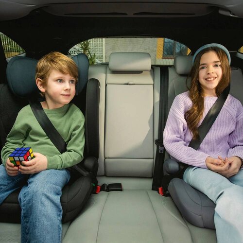 Kinderkraft avtosedež I-Spark i-Size 15-36 kg (100-150 cm) brez Isofixa, siv Slike