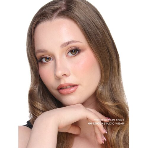 SOSU Cosmetics Studio Wear prekrivni tekoči puder SPF 50 odtenek 00 Cool 32 ml Slike
