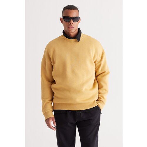 AC&Co / Altınyıldız Classics Men's Mustard Oversize Fit Wide Cut Cotton Fleece Inner 3 Thread Crew Neck Sweatshirt Slike