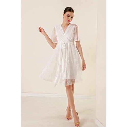 By Saygı Double Breasted Neck Waist Belted Lined Lace Dress with Flare Skirt Ecru. Slike