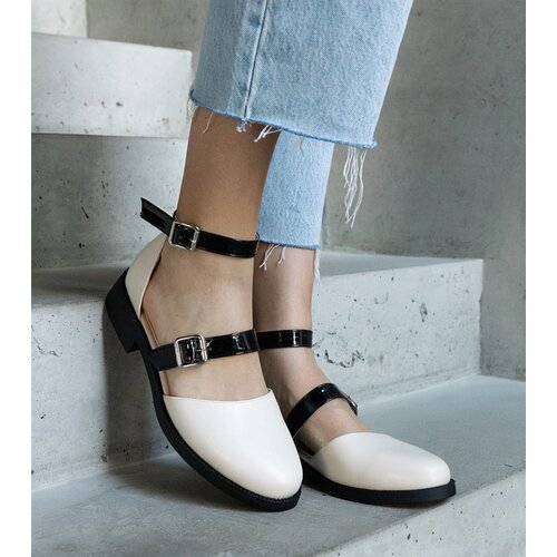 Gemre Beige ballerinas with a buckle Josiane Cijene