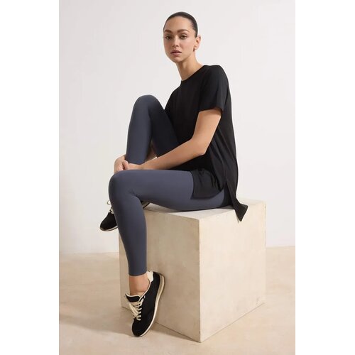 TRENDYOLMILLA ženski majica Thmss26Ts00002, Crna Slike