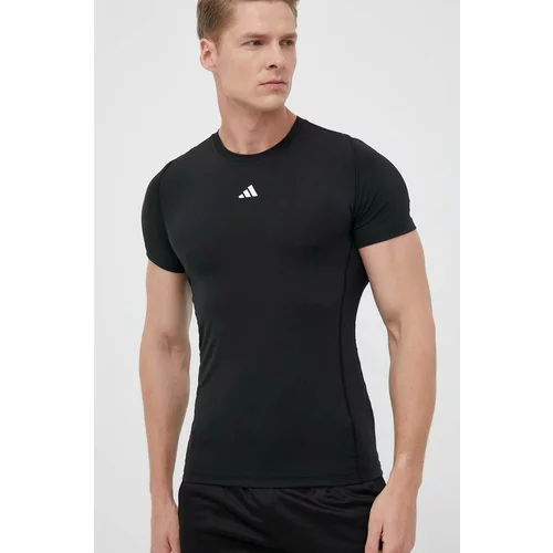 Adidas Kratka majica za vadbo Techfit črna barva