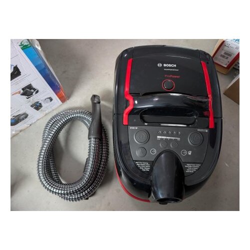 Bosch BWD421POW usisivač outlet Cene