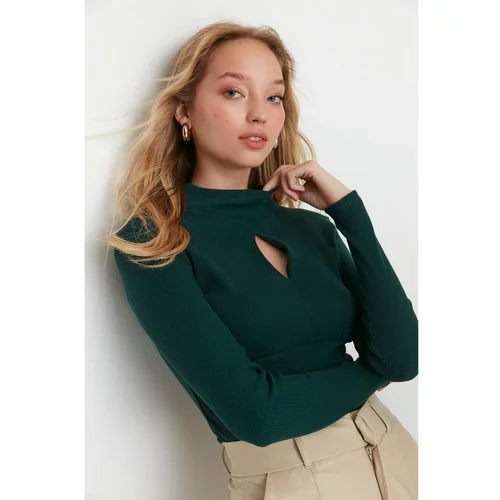Trendyol Emerald Green Cut Out Detailed Collar Knitted Blouse