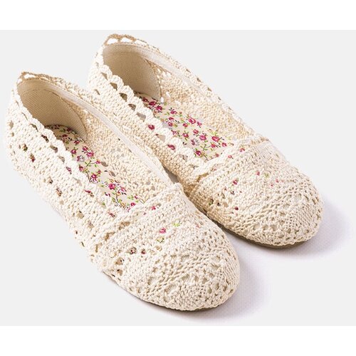 Gemre Beige Crocheted Children's Ballet Flats Lisa Cijene