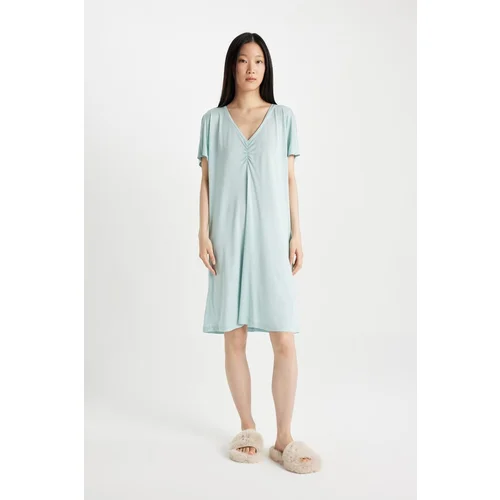 Defacto Fall in Love V-Neck Viscose Short Sleeve Nightgown