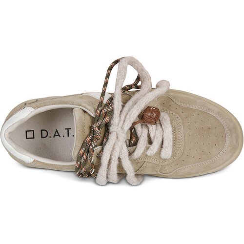 Date COURT 2.0 SUEDE CAMEL Bež Slike