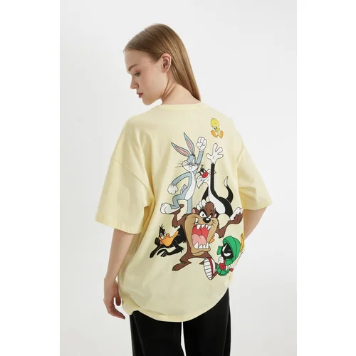 Defacto Cool Looney Tunes Oversize Fit Crew Neck Short Sleeve T-Shirt