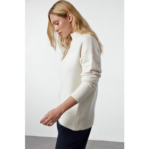 Trendyol Ecru Oversize Wool Basic Knitted Sweater Cijene