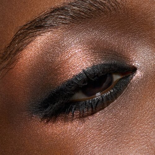 MAC Cosmetics Eye Shadow Glitter Pro Palette Refill Pan ble&amp;scaron;čeča senčila za oči nadomestno polnilo odtenek Let&amp;#039;s Roll 1 g Slike