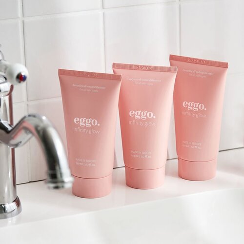 Eggo Infinity Glow čistilni gel za obraz 150 ml Slike