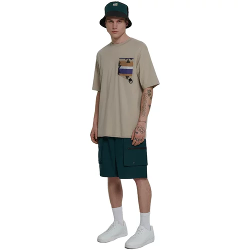 Cropp - Men`s shorts - Kaki