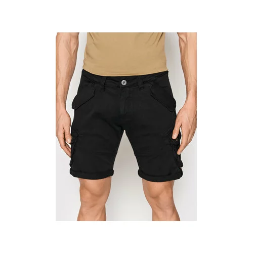 Alpha Industries Kratke hlače iz tkanine Combat 116210 Črna Regular Fit