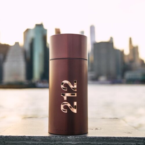 Carolina Herrera 212 Sexy Men EDT 50 ml Slike