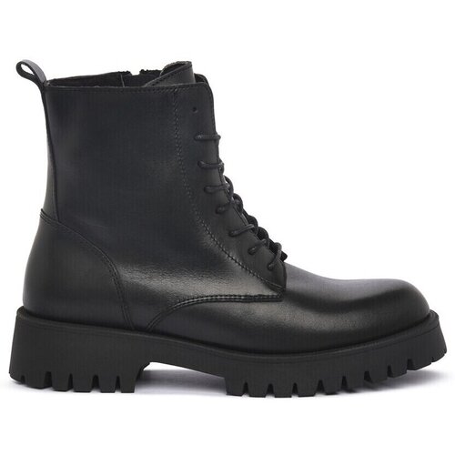 Frau Gležnjarji 56L0 Črna Slike