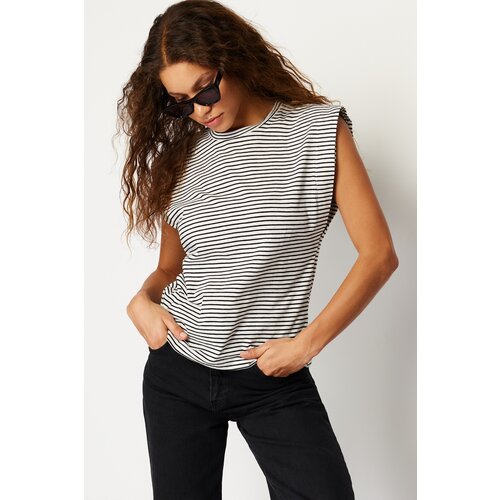 Trendyol Multi Color 100% Cotton Striped Wadding Look Basic Crew Neck Knitted T-Shirt Slike