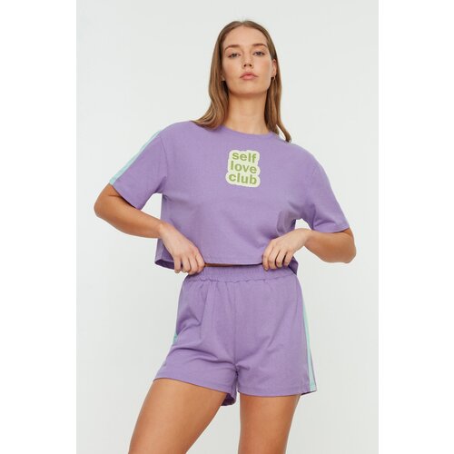 Trendyol Lilac Striped Slogan Printed Knitted Pajamas Set Slike