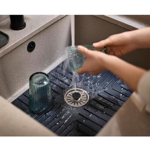 Joseph Joseph Protizdrsna podloga za korito 30x40 cm SinkShield &amp;ndash; Slike