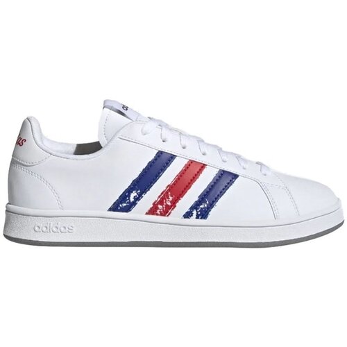 Adidas Nizke superge Court Beyond Bela Slike