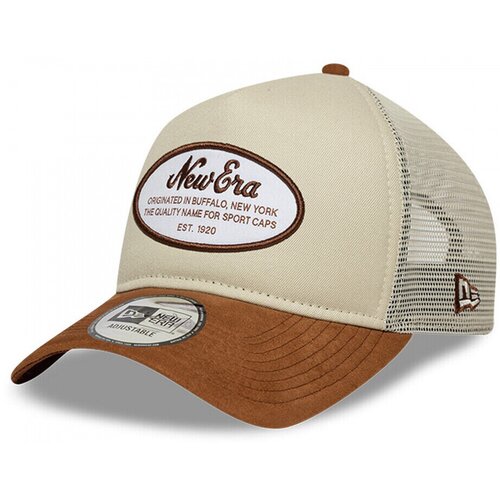 New Era Kape s &amp;scaron;iltom Oval patch suede trucker newera Bež Slike