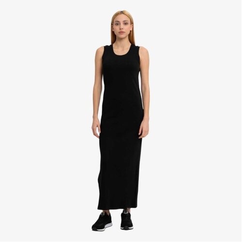 Champion Dress Cene