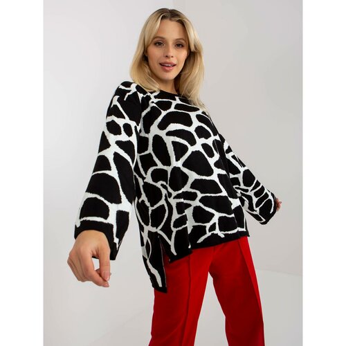 Fashion Hunters Black and white patterned oversize sweater Slike