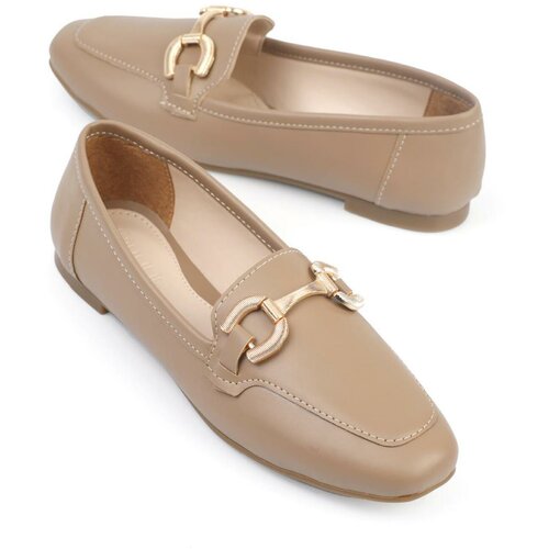 Capone Outfitters Women's Loafer with Front Buckle Accessory Slike