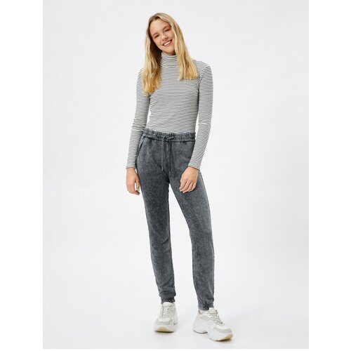 Koton Jogger Sweatpants Washable, Tie Waist Pocket Detailed. Slike
