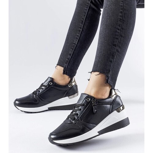 D/CEO White trainers Justar Cijene
